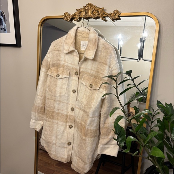 wilfred shacket - Picture 1 of 2